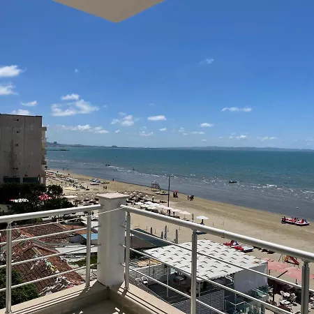 Panoramic And Comfy Sea View Apartments,
