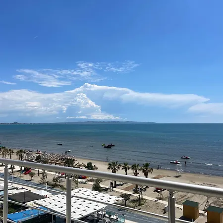 Panoramic And Comfy Sea View Apartments, *